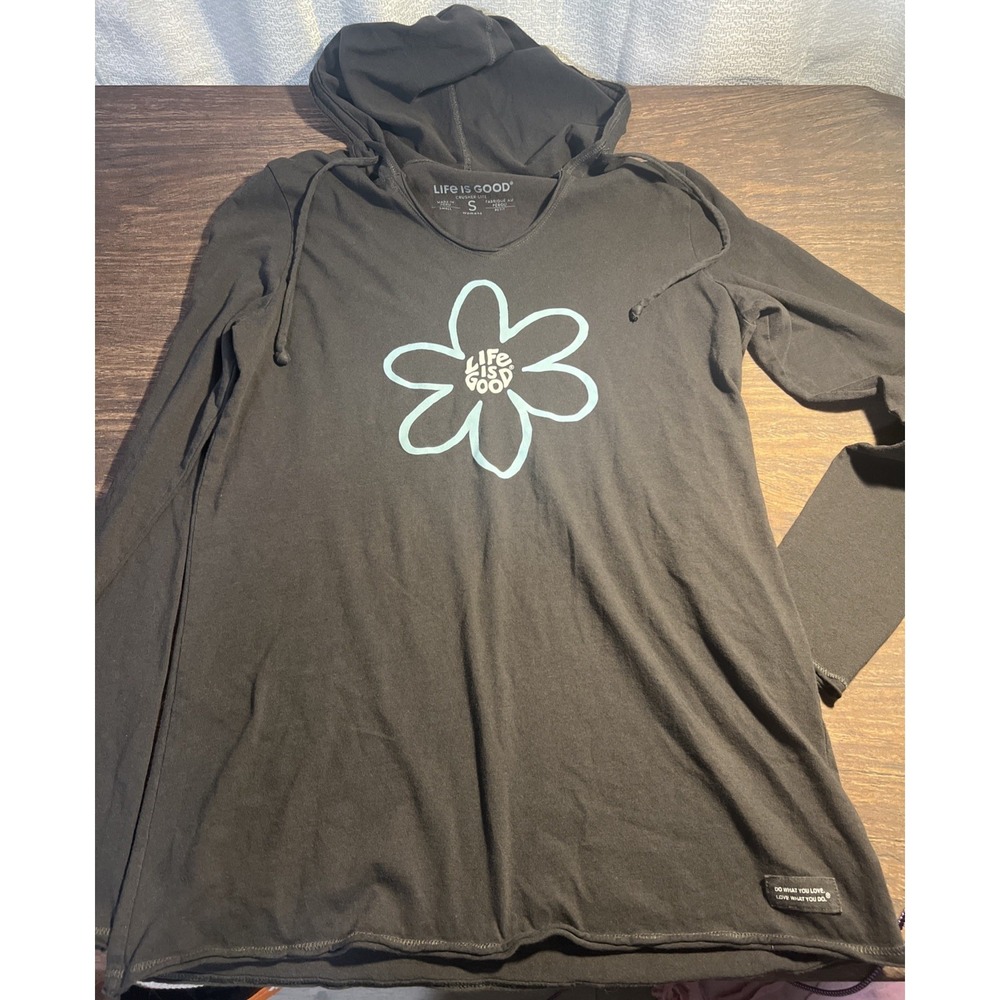 Life Is Good Women's Small Crusher Lite Hooded Long Sleeve Shirt Black Daisy